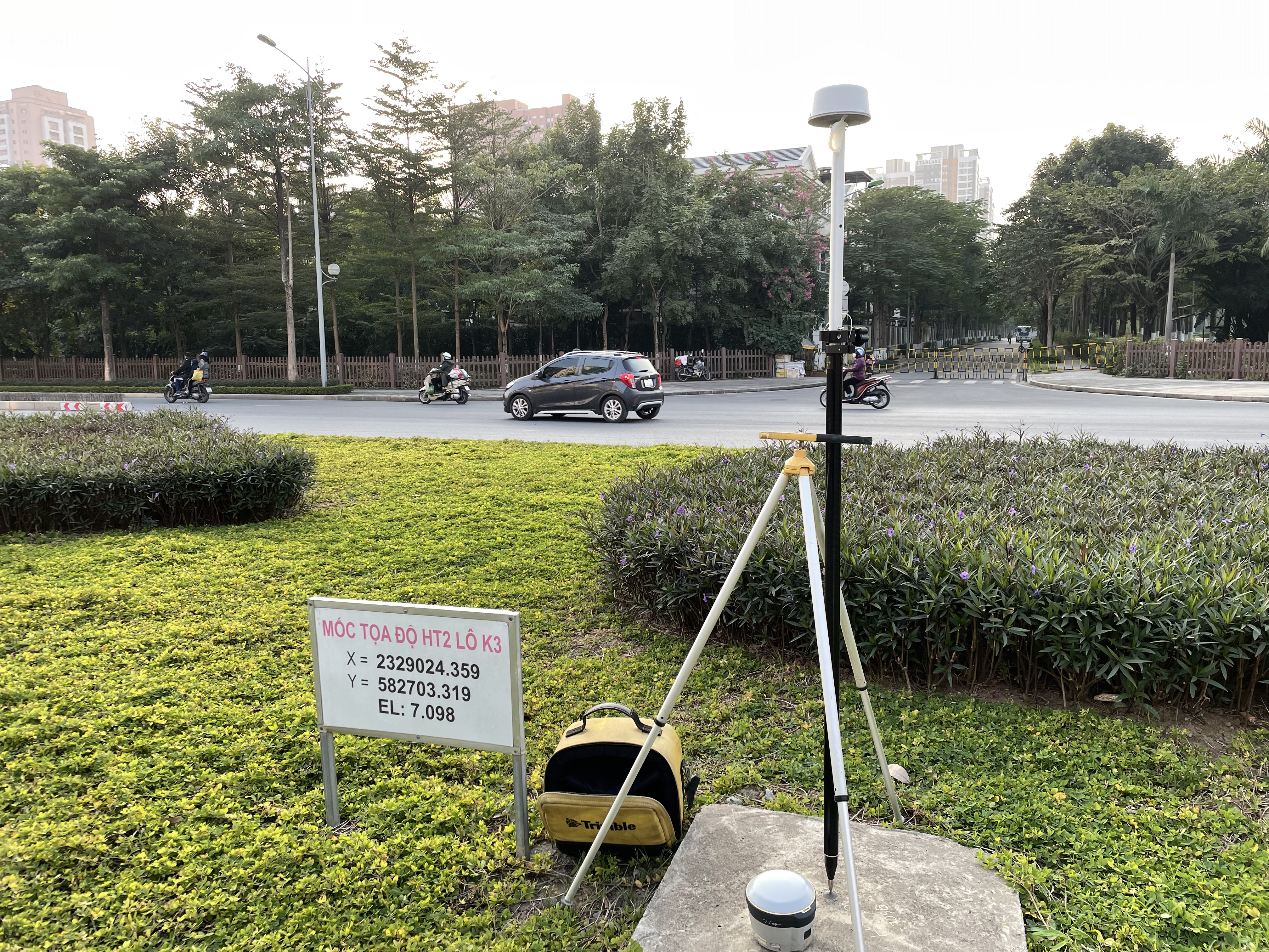 Máy đo GNSS RTK E290